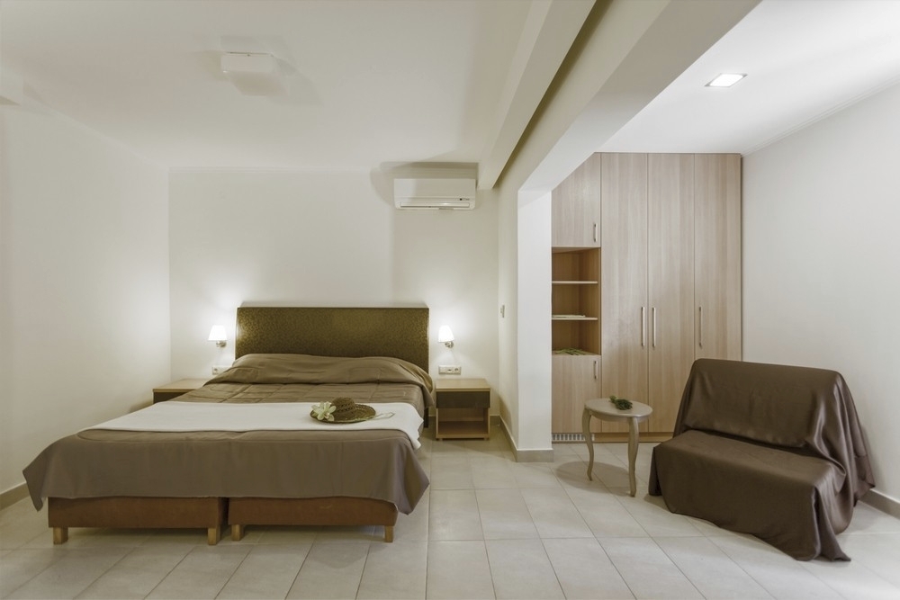 Doppelzimmer Deluxe im Lagomandra Beach Hotel