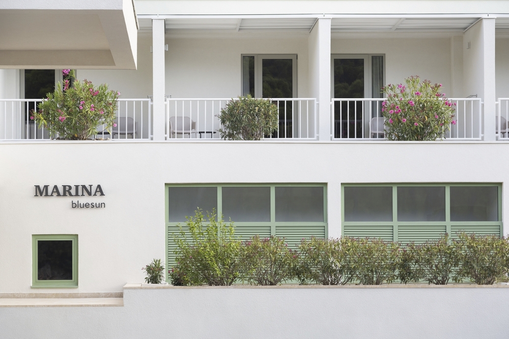 Außenansicht des Bluesun Hotel Marina, Brela, Kroatien