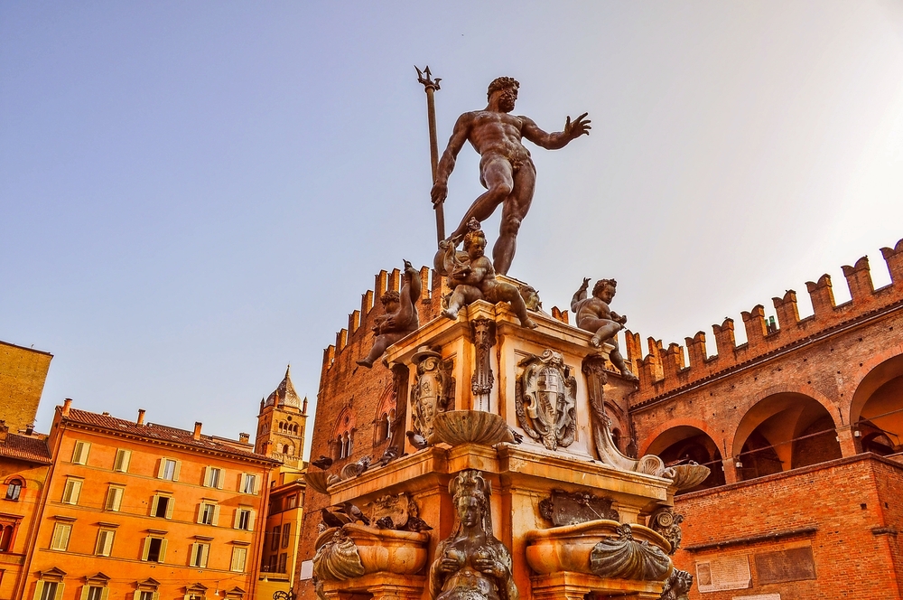 Quadrat Piazza Del Nettuno in Bologna,Italien