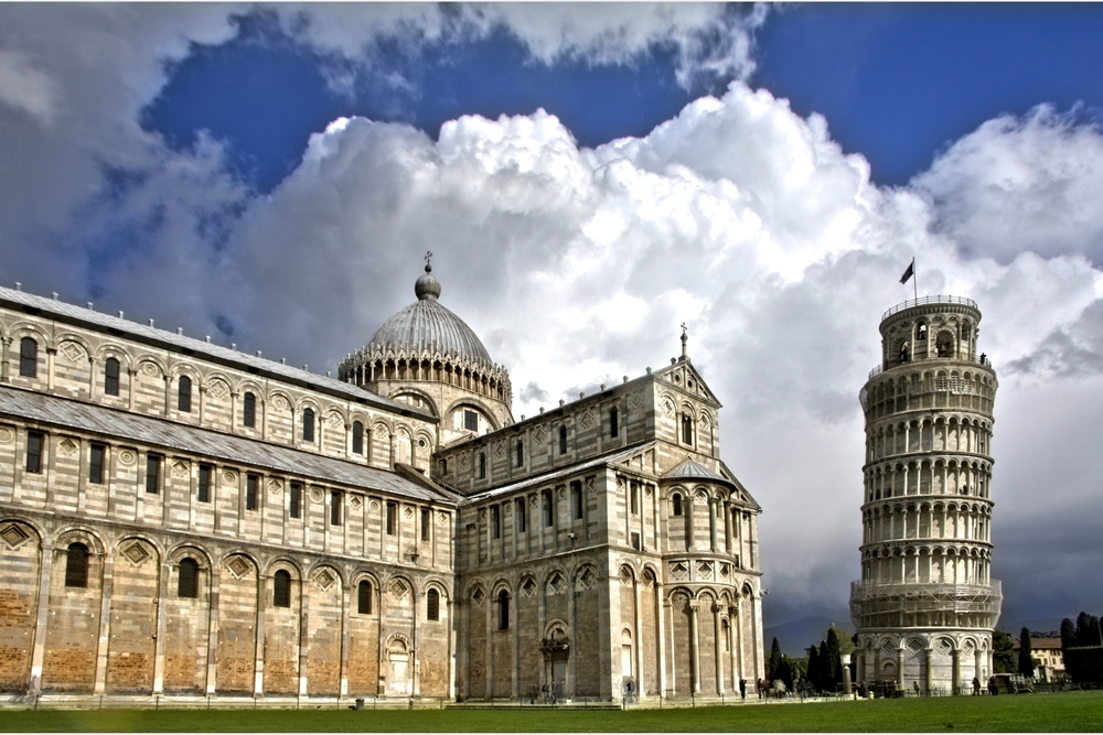 Kathedralenpalast und Schiefer Turm von Pisa