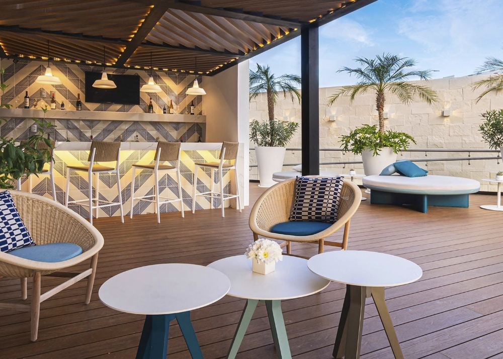 Dachterrasse des Avani Cancun Airport Hotel