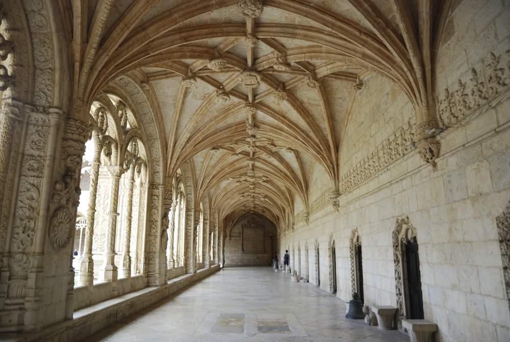 Kreuzgang des Hieronymitenklosters in Belém, Lissabon