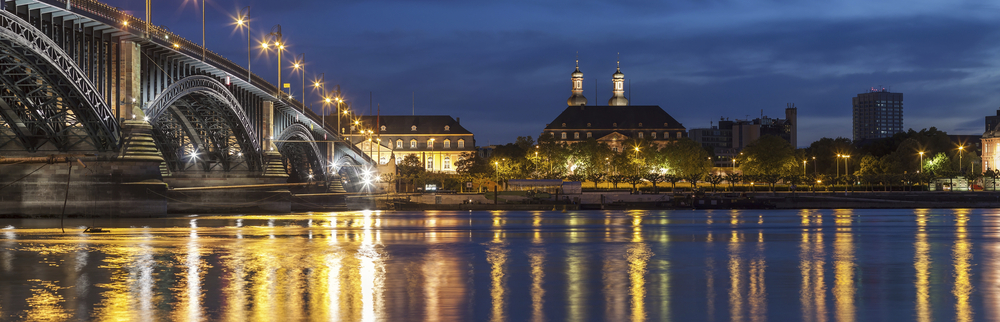 Mainz bei Nacht